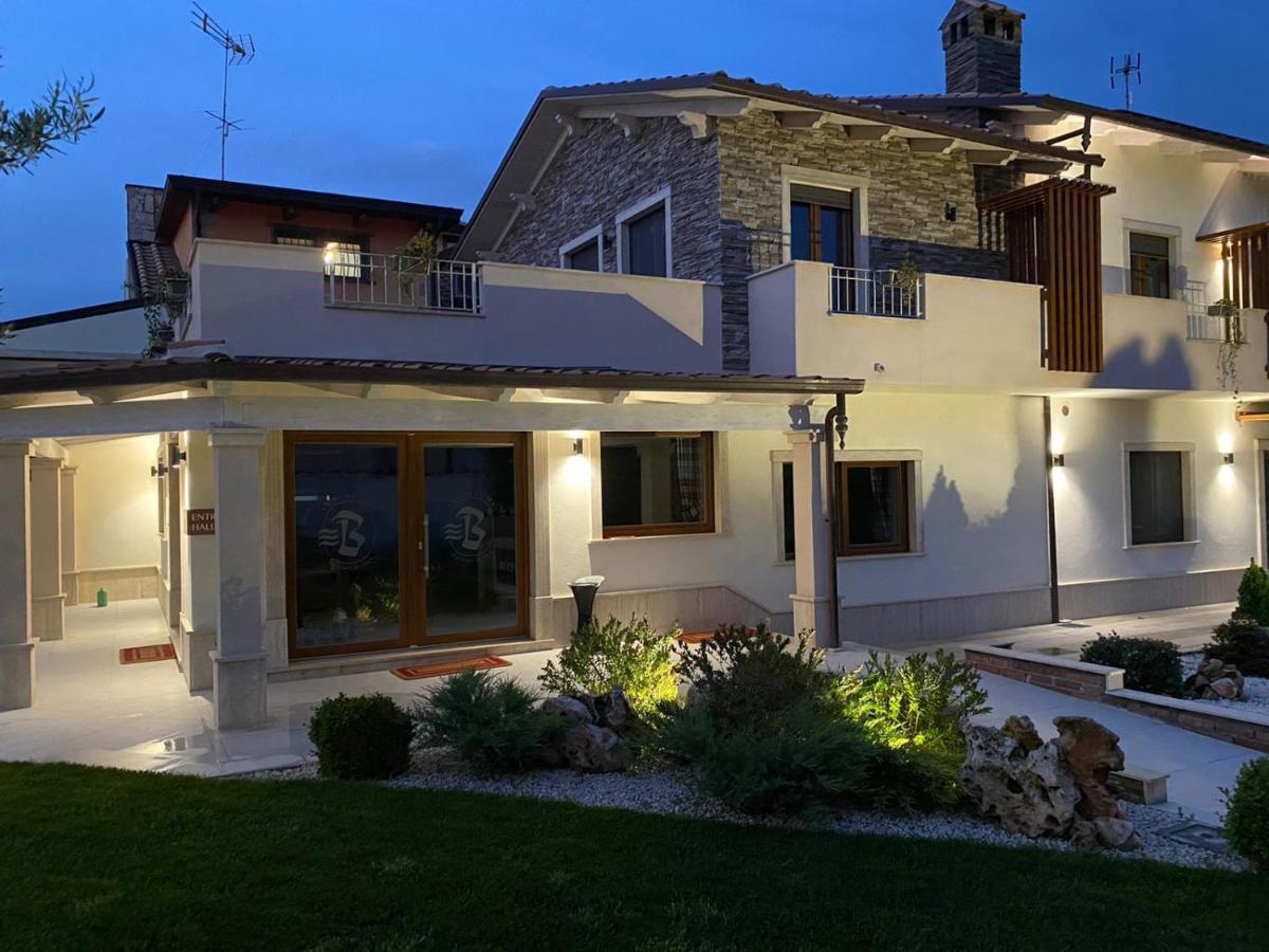 Balneum Rooms & Spa Mirabella Eclano Exterior photo